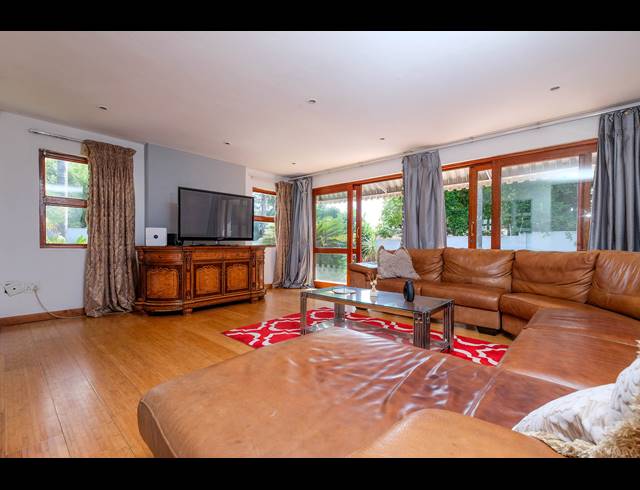 3 BEDROOM HOUSE TO LET IN WENDYWOOD